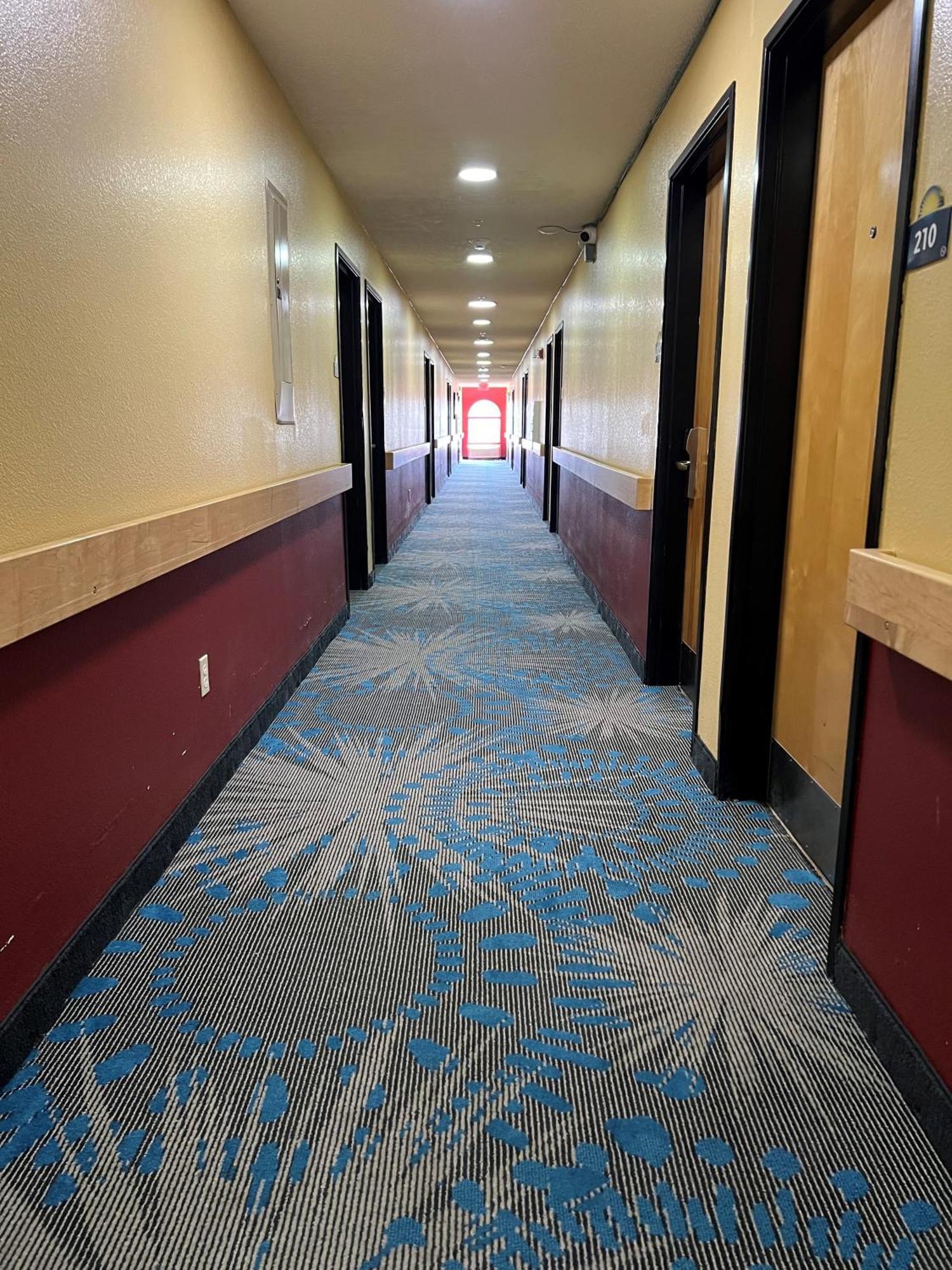 哈钦森戴斯酒店 哈金森 外观 照片